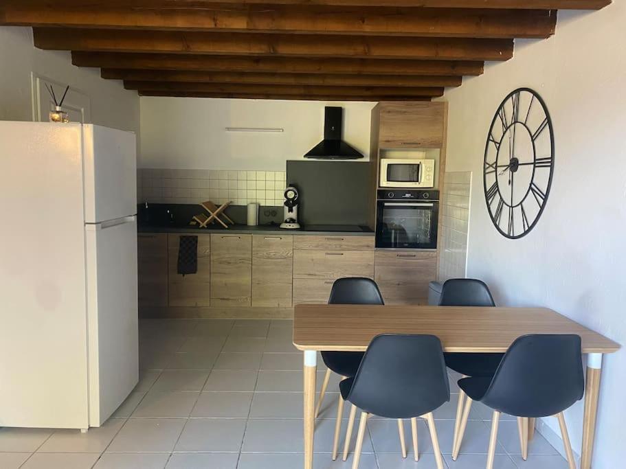 Appartement En Provence Châteaurenard Exterior foto