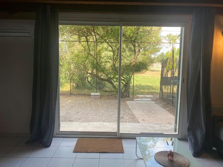 Appartement En Provence Châteaurenard Exterior foto